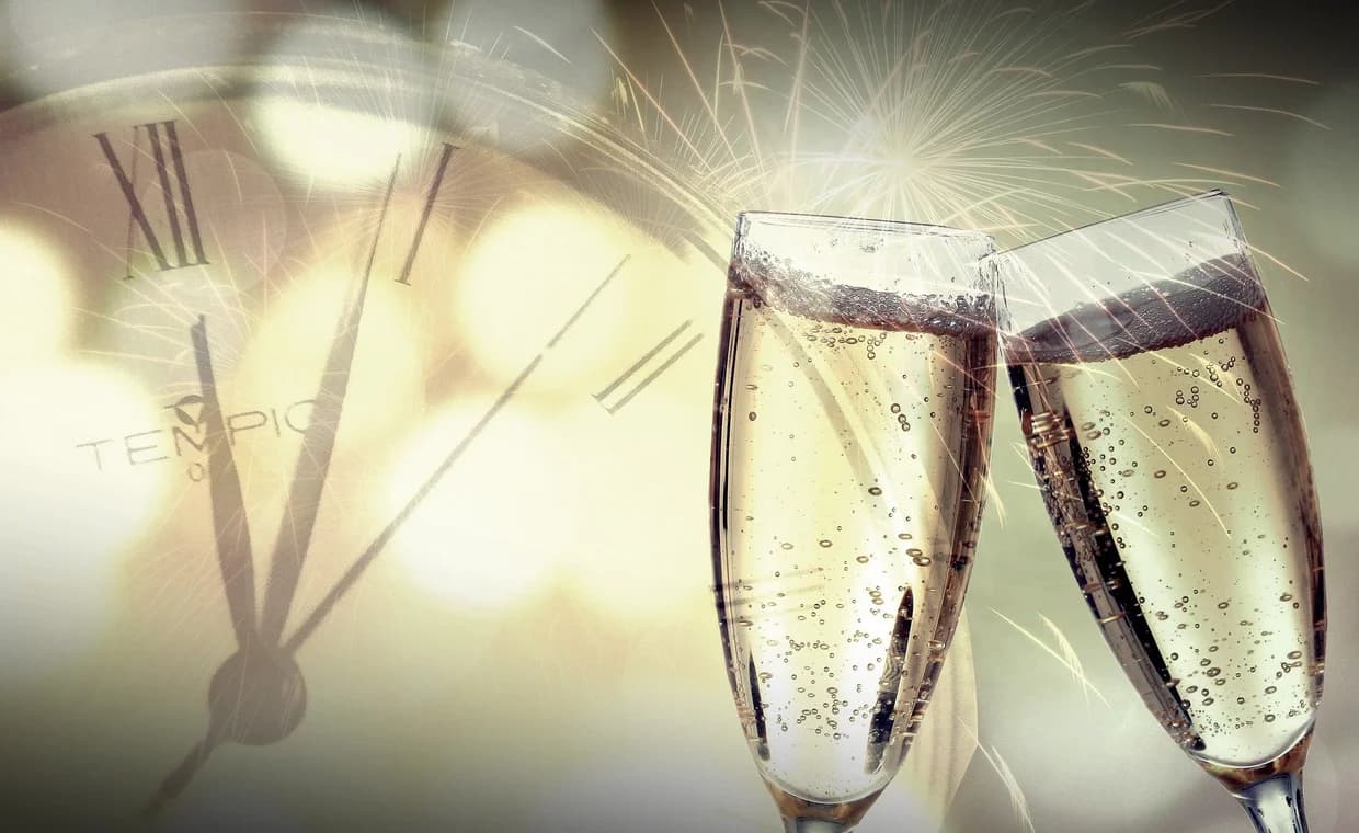 new-years-eve-4727013_1920